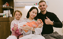 Là bệnh viện hướng tới tiêu chuẩn Quốc tế với dịch vụ chuyên nghiệp, tận tâm