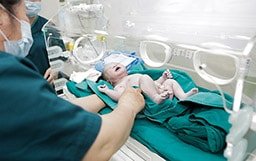 Công nghệ đỡ đẻ hiện đại đảm bảo sinh con nhanh chóng, không đau