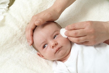 Các bệnh về mắt ở trẻ em