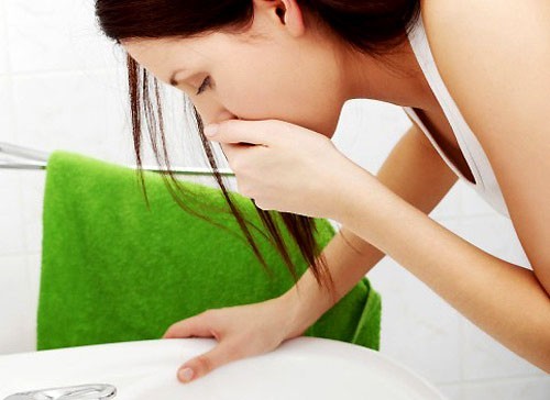 Cách xử lý triệu chứng đau bụng buồn nôn đau đầu hiệu quả