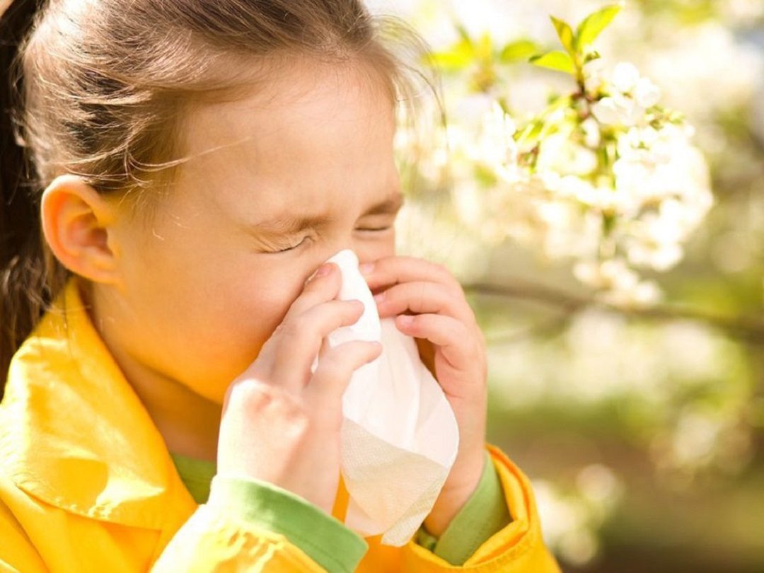 Nguyên nhân gây ra hội chứng nhiễm trùng môi khô lưỡi bẩn là gì?
