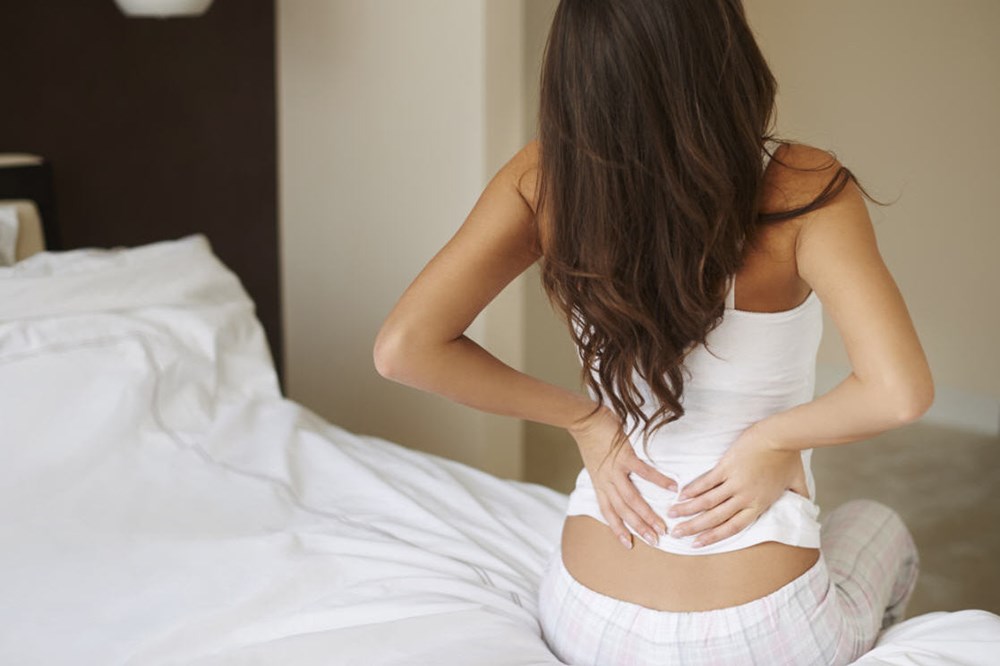 Các tư thế quan hệ nào có thể gây đau lưng ở nữ?
