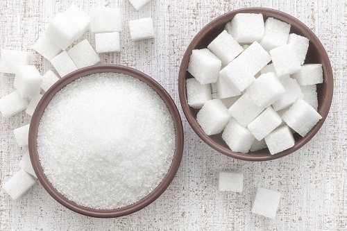 Có những loại thực phẩm nào cần tránh khi bị viêm đường tiết niệu?
