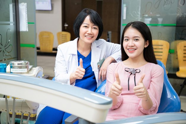 Chuyên khoa Răng Hàm Mặt bệnh viện ĐKQT Thu Cúc sở hữu đội ngũ y bác sĩ giỏi, nhiều năm kinh nghiệm, chuyên môn cao