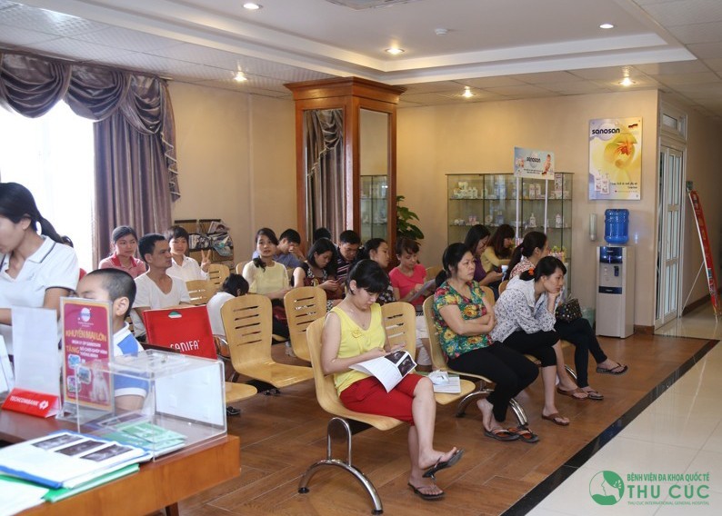 Bệnh Đa khoa Quốc tế viện Thu Cúc có hệ thống máy siêu âm hiện đại giúp việc siêu âm chẩn đoán bệnh trở nên dễ dàng hơn.