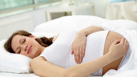 Ốm nghén nặng có ảnh hưởng đến thai nhi không?