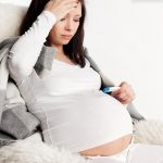 Bị sốt khi mang thai có nguy hiểm không?