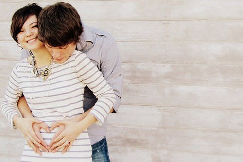 Đối tượng nào nên tránh quan hệ trong 3 tháng đầu thai kỳ?
