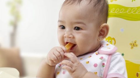 Chế độ dinh dưỡng cho trẻ 10 tháng tuổi