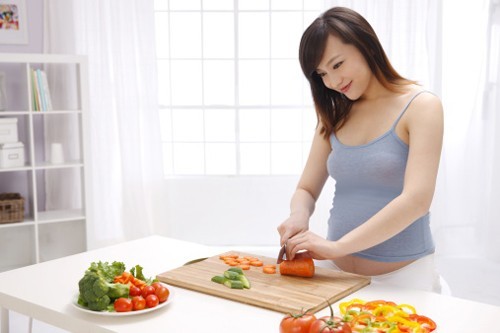 Tháng thứ 4 mang thai nên ăn những loại rau gì?
