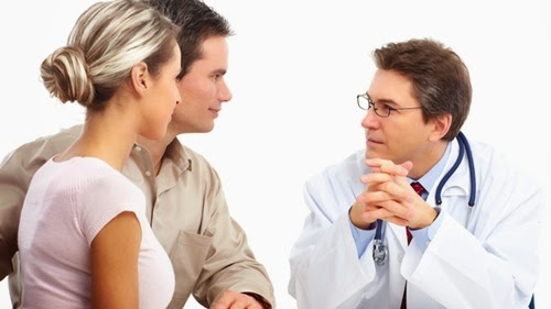 ó khoảng 80% trường hợp bệnh phát không thể hiện triệu chứng gì.