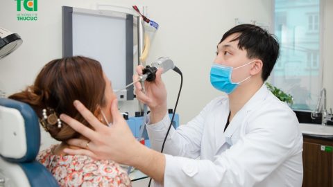 Khám và điều trị bệnh viêm mũi xoang cấp tính