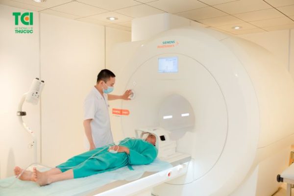 Hệ thống trang thiết bị y tế hiện đại giúp chẩn đoán chính xác các bệnh lý nội thần kinh và điều trị hiệu quả