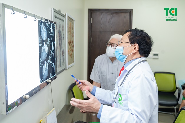 Khám và điều trị đau nhức tim ở đâu?