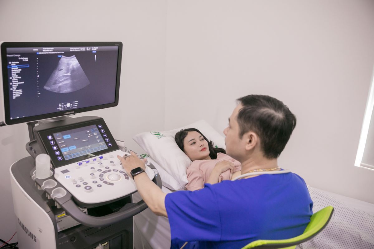 Thai phụ ở tuần thứ 4 của thai kỳ bị ra máu có đáng lo ngại không?
