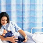 Chăm sóc mẹ sau sinh mổ giúp sản phụ nhanh hồi phục hơn