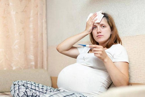 Thân nhiệt giảm khi mang thai ẩn chứa nguy cơ gì?