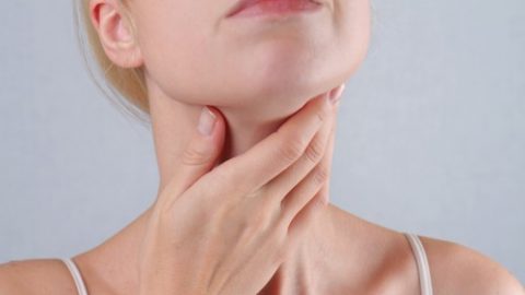 Nổi hạch dưới cằm – dấu hiệu cảnh báo ung thư vòm họng bạn chớ bỏ qua