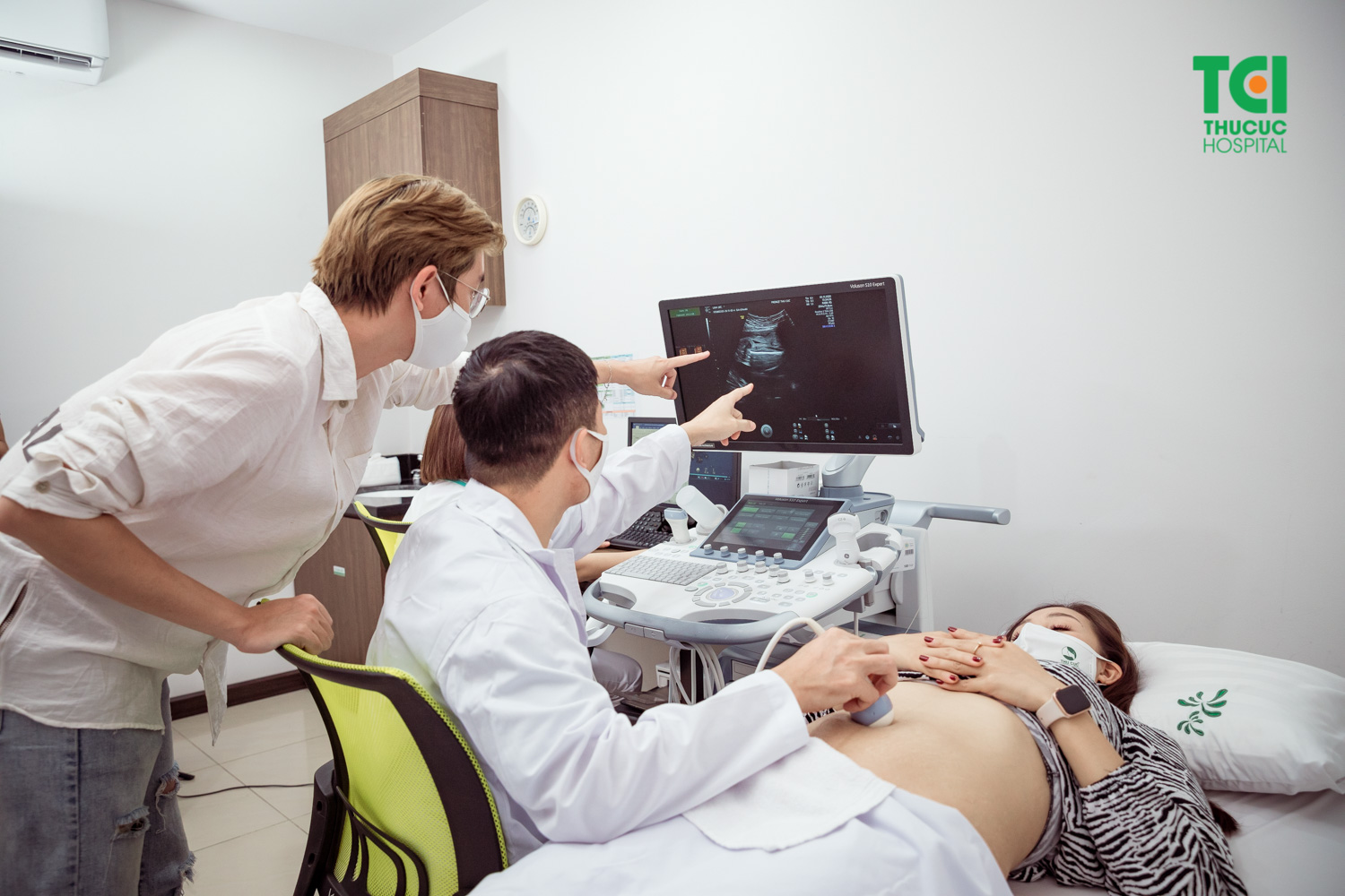 Siêu âm là phương pháp giúp xác định chính xác giới tính thai nhi