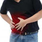 Đau ruột thừa bên nào? Triệu chứng và cách xử trí