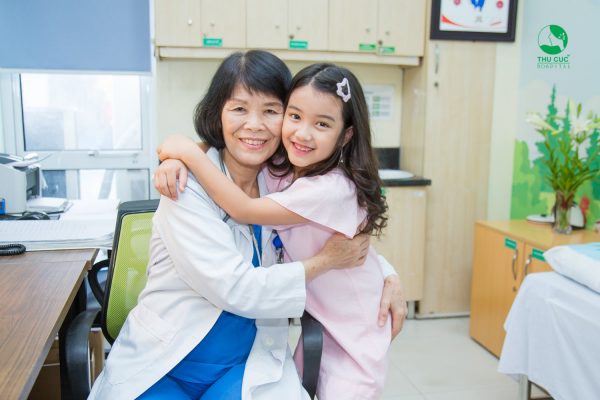 hạn chế sử dụng kháng sinh trong điều trị bệnh cho trẻ tại Thu Cúc