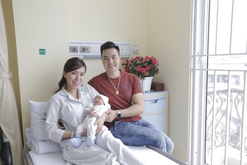 benh-vien-dkqt-thu-cuc-danh-tang-uu-dai-30-thai-san-tron-goi-nhan-dip-giang-sinh-2019-12