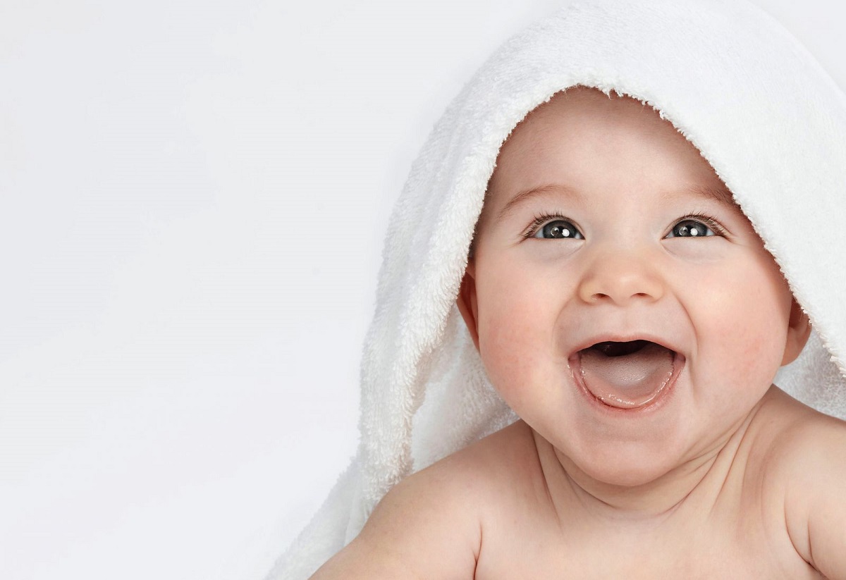 Các yếu tố quan trọng khi trẻ 9 tháng chưa mọc răng có sao không 