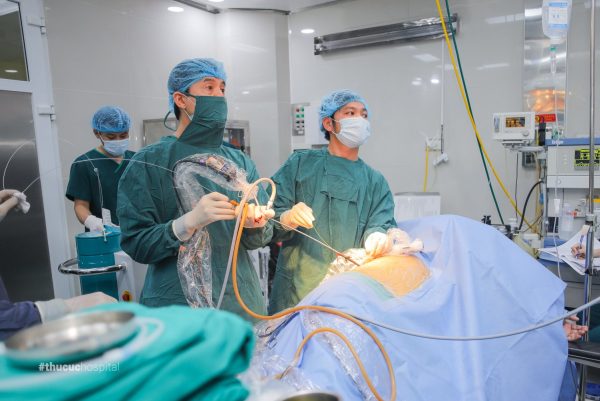 Điều trị sỏi thận gây ứ nước