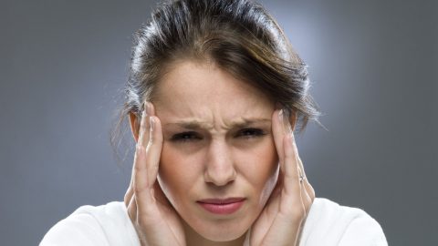 Hiểu về đau đầu mạn tính để phòng tránh, điều trị hiệu quả