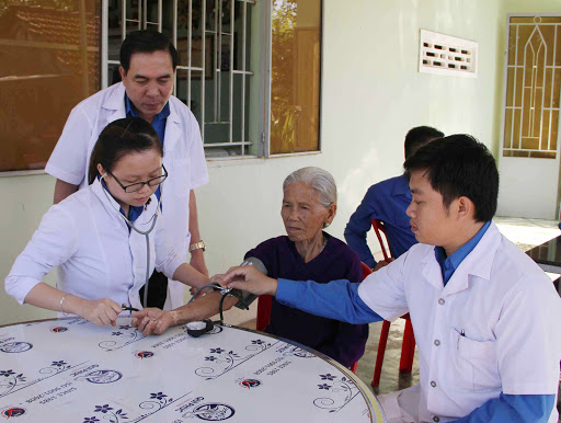 hội chứng tăng huyết áp áo choàng trắng làm huyết áp bệnh nhân tăng đột ngột, tuy nhiên trong thời điểm đấy chưa thực sự nguy hiểm