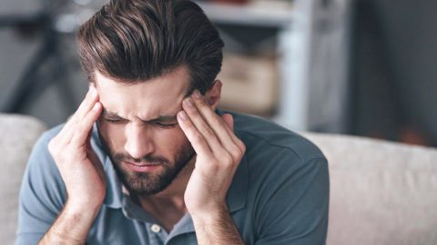 Phải làm gì khi bị bệnh đau đầu không rõ nguyên nhân?