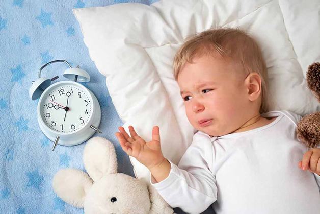 Trẻ ở từng độ tuổi khác nhau sẽ có giờ ngủ khác nhau