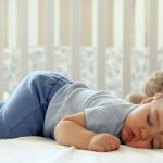 Đặc điểm và cách điều trị rối loạn giấc ngủ ở trẻ