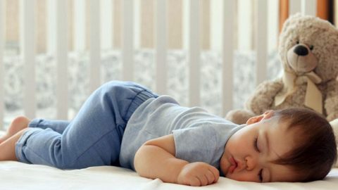 Đặc điểm và cách điều trị rối loạn giấc ngủ ở trẻ