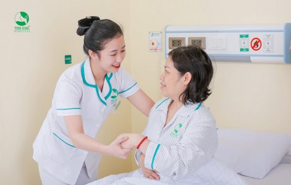 Để lựa chọn điều trị sỏi mật ở đâu tốt nhất phụ thuộc vào nhiều tiêu chí: trình độ bác sĩ, phương pháp, dịch vụ chăm sóc và chi phí điều trị