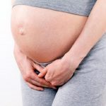 Ngứa vùng kín khi mang thai – mẹ bầu chớ coi thường