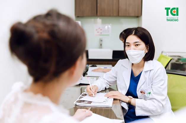 Rối loạn nội tiết tố nữ nên uống gì, sinh hoạt thế nào là thắc mắc của nhiều chị em