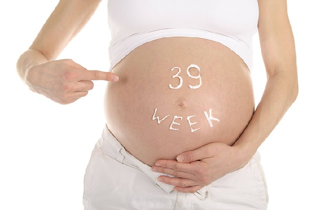 Vào tuần thứ 39, các cơ quan chức năng của thai nhi trong bụng mẹ đã phát triển hoàn thiện