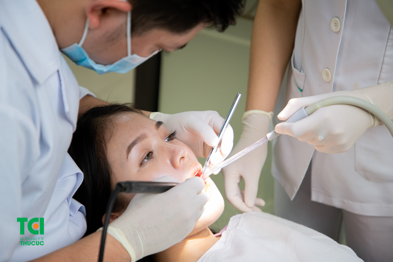 Tác hại của vôi răng bị đen và cách chăm sóc răng miệng hiệu quả