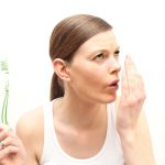 Tìm hiểu về hôi miệng nặng: Nguyên nhân và cách điều trị 