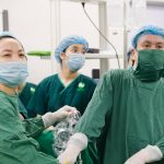 Mổ nội soi cắt u buồng trứng tại Bệnh viện ĐKQT Thu Cúc