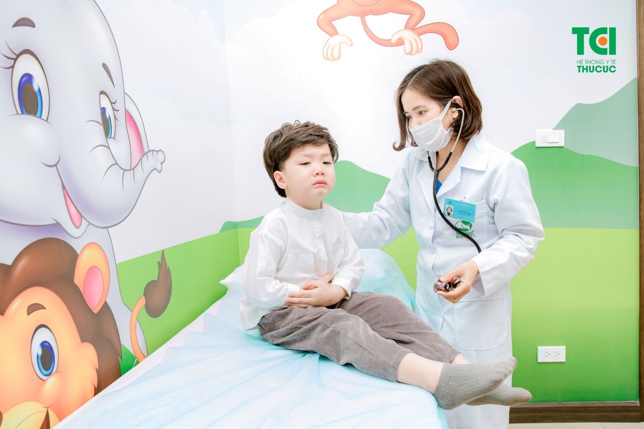 Làm sao để chẩn đoán bệnh sốt tiêu chảy ở trẻ em?
