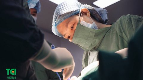 Phẫu thuật bóc u xơ tử cung được thực hiện như thế nào?