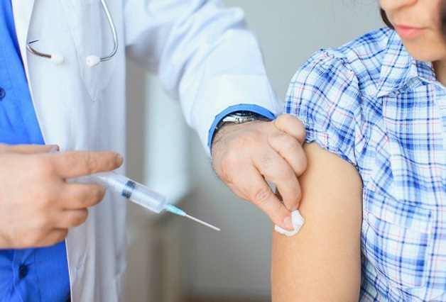 Tiêm vắc xin là cách phòng tránh viêm gan A hiệu quả.