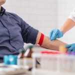 Xét nghiệm máu tại nhà có đảm bảo chính xác không?