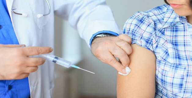 Tiêm vắc - xin phòng bệnh