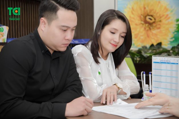 Khám thai, theo dõi thai kỳ như thế nào, chọn nơi nào vượt cạn… là những điều mà hai vợ chồng diễn viên Khánh Linh quan tâm nhất
