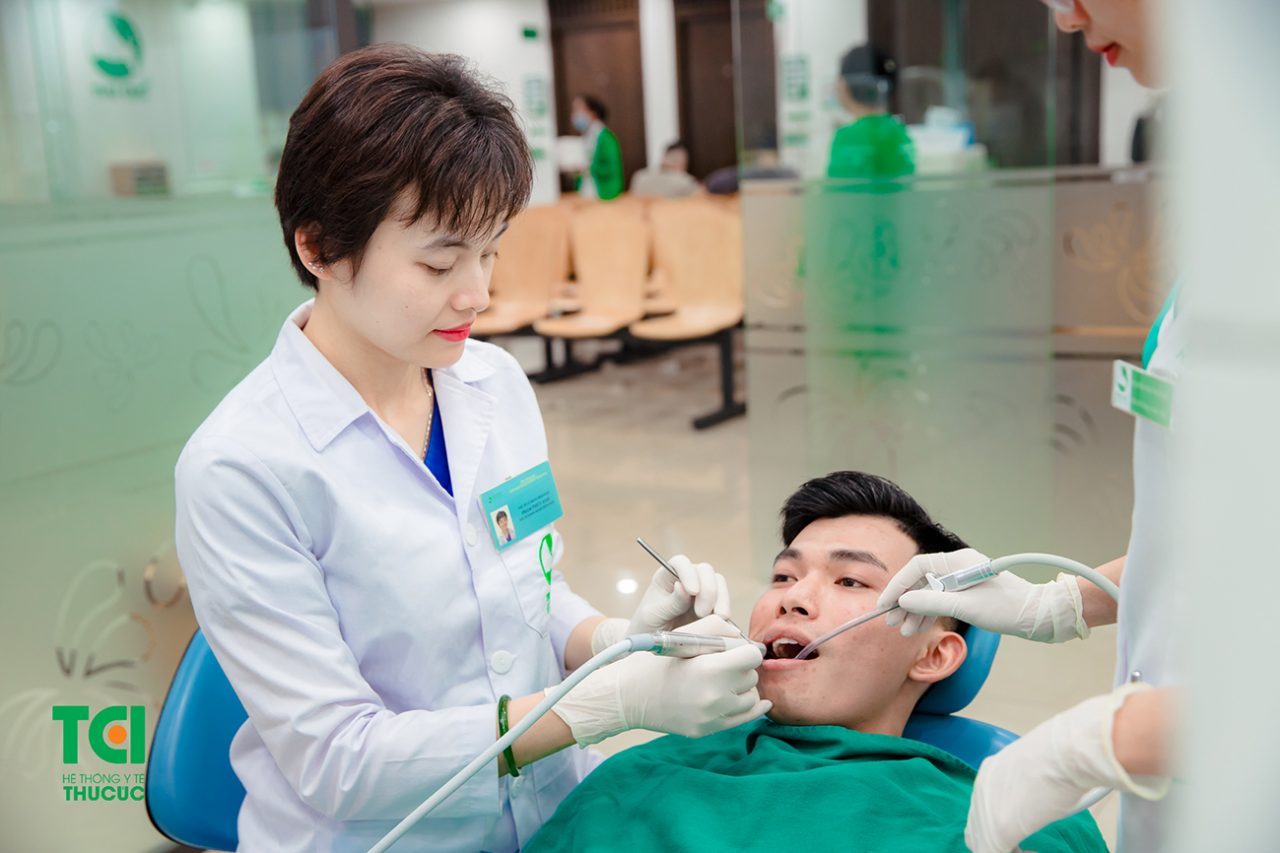 Nguyên nhân và cách nhổ răng khôn kiêng bao lâu để đảm bảo sức khỏe nha khoa