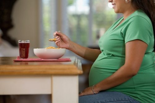 Mẹ bầu bị béo phì có nguy cơ bị tiền sản giật cao hơn bình thường