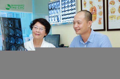 Người bệnh cần đi khám và tuân thủ theo phác đồ điều trị của bác sĩ
